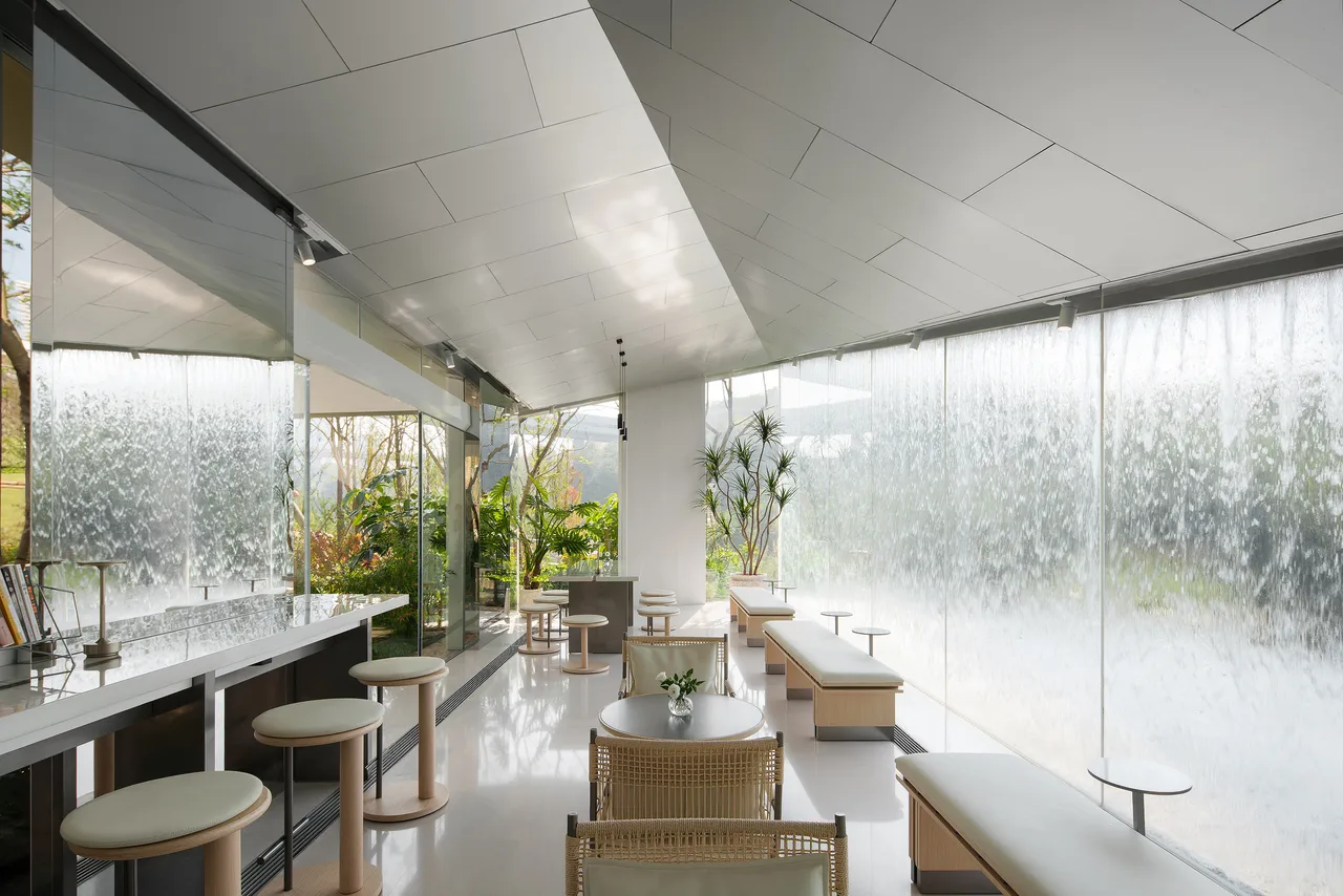 Qingxi River Café